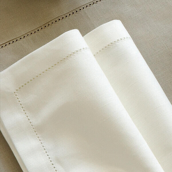 Ebba tafelkleed white