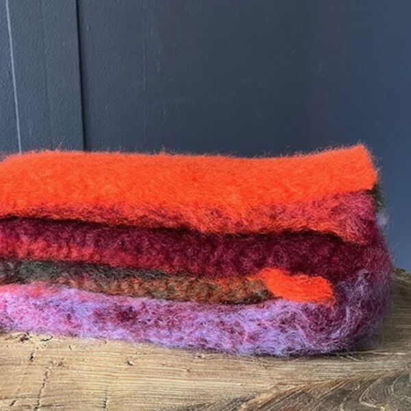 Ezcaray Mohair plaid RZ-40