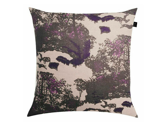 Forest purple kussen