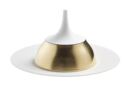 Gold cloche Polite