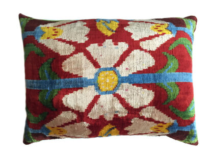 Ikat kussen Flower red