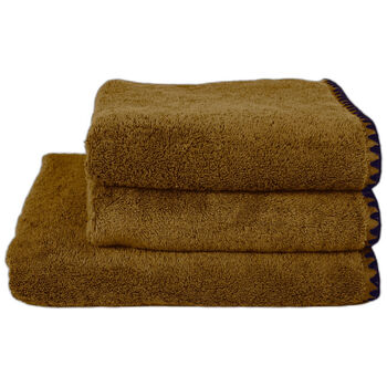 Issey Handdoek - gold -90x140 cm