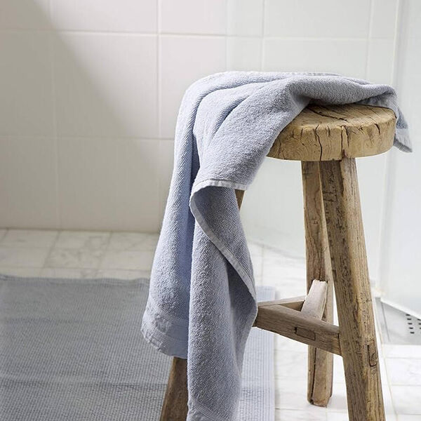 Lina handdoek cool 70x50 cm