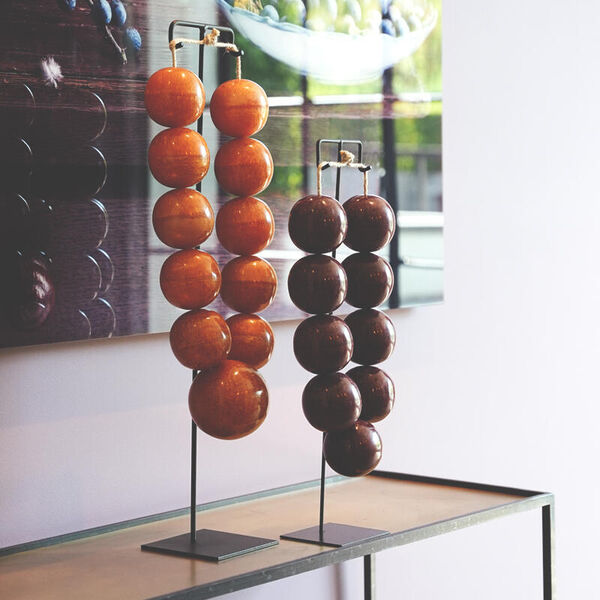 Necklace on Stand Orange