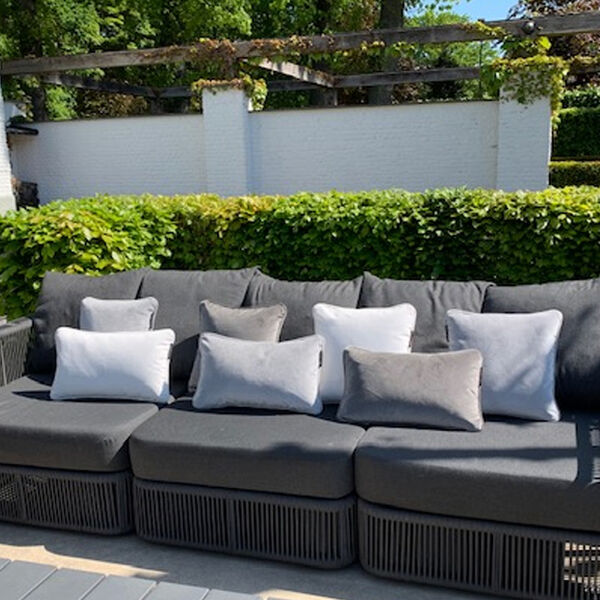 Outdoor kussen Sunrise velvet offwhite 30x 50 AJ Originals