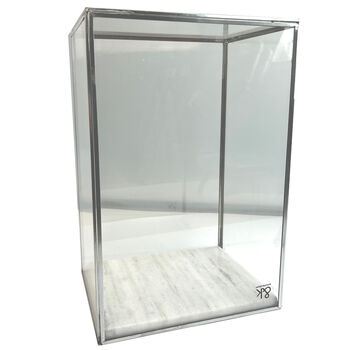 Showcase cabinet rectangular